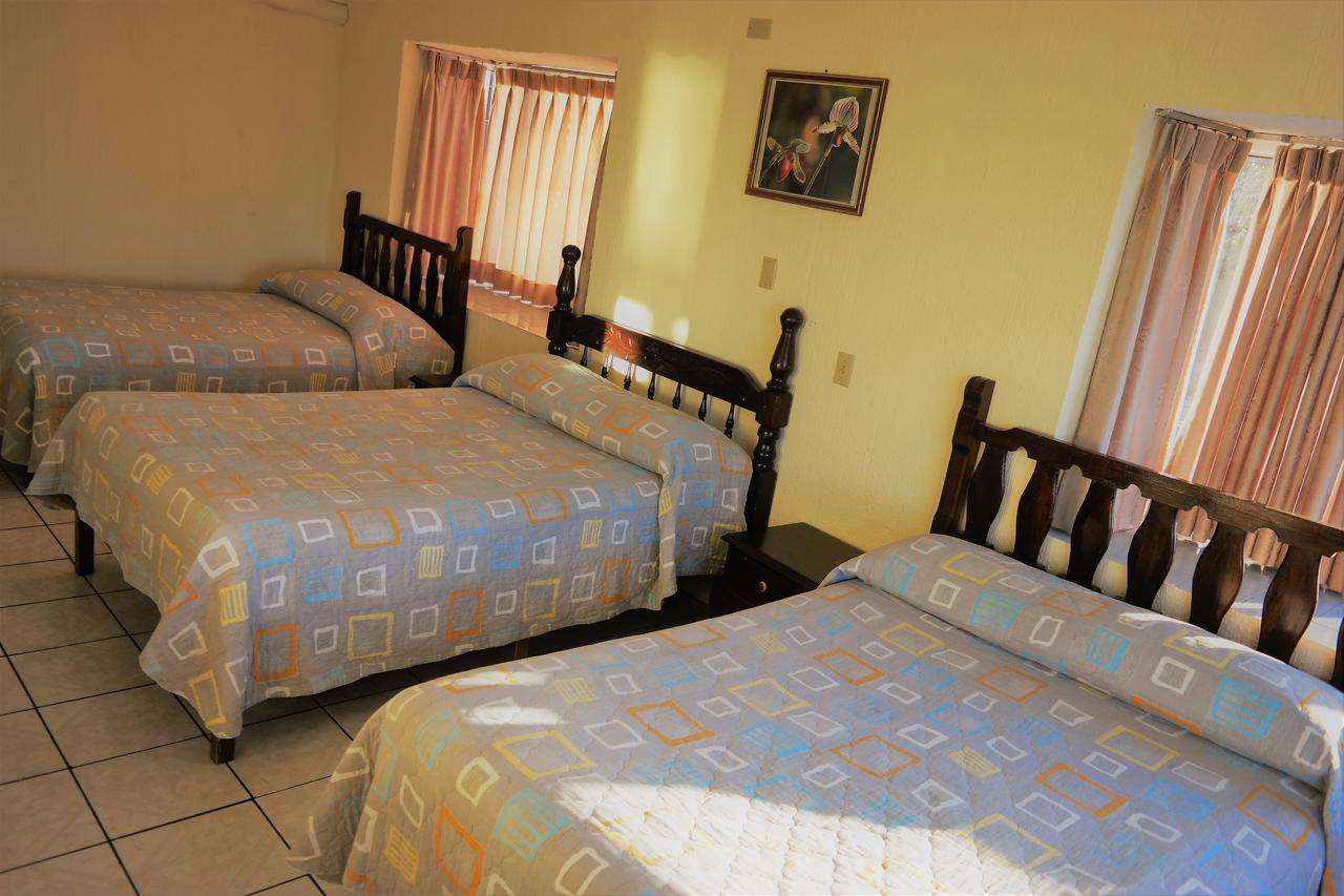 لاباز Hotel Pekin المظهر الخارجي الصورة
